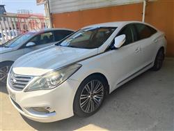 هیوندای ازێرا